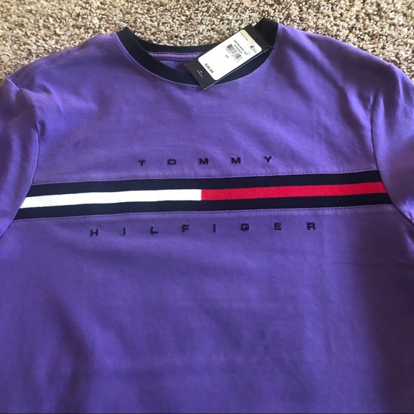 Mens Tommy Hilfiger classic vintage tee - Picture 3 of 4